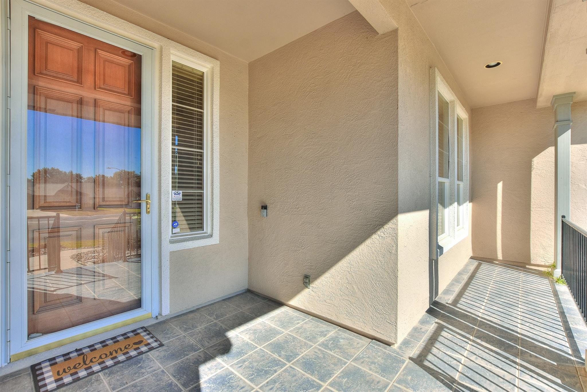 102 Alpine CT