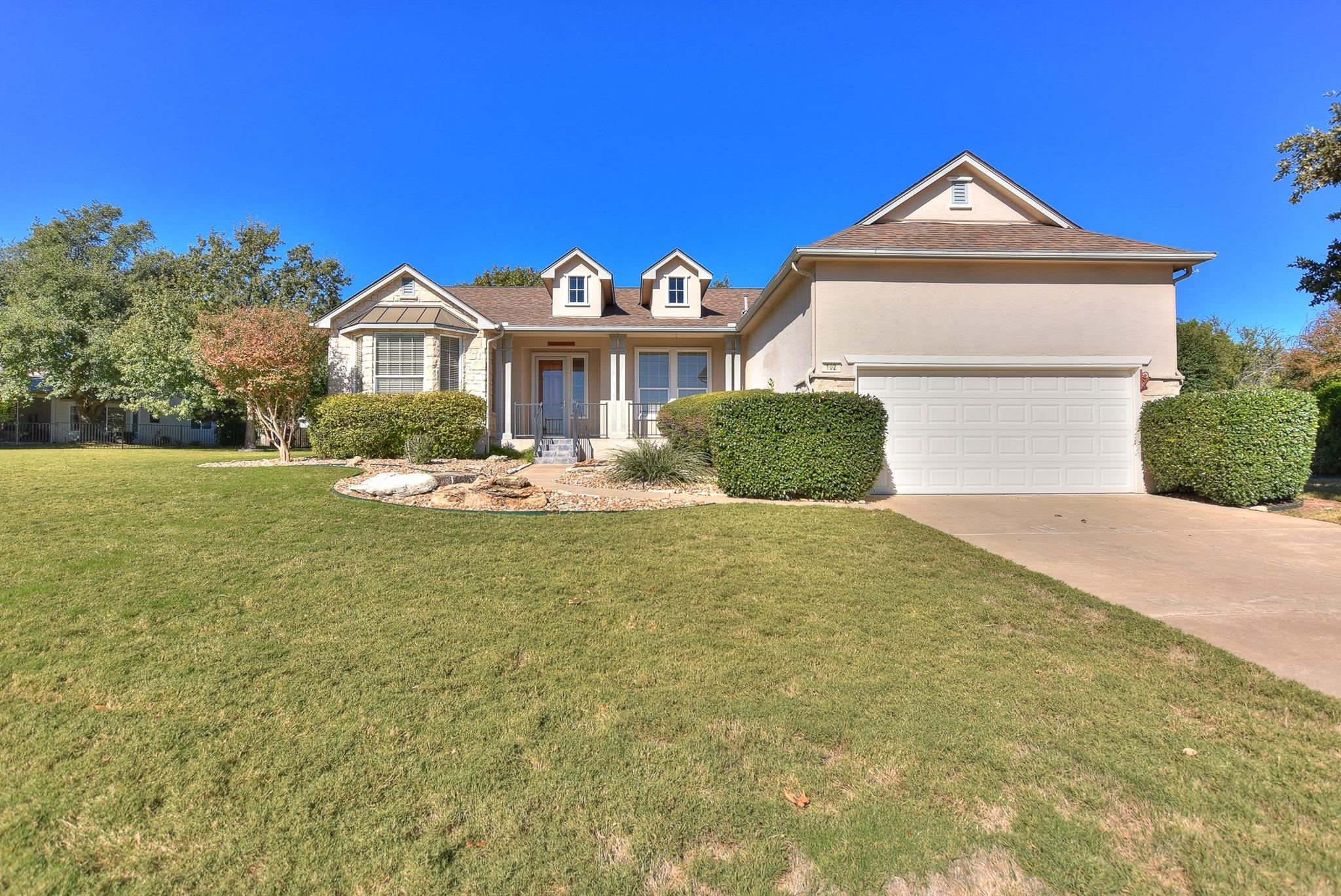 102 Alpine CT