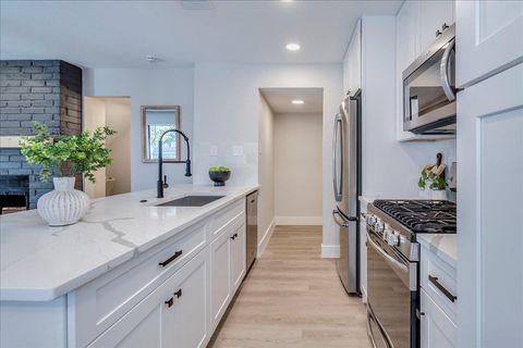 Tiny photo for 11301 JOLLYVILLE RD #F2, Austin, TX 78759 (MLS # 6047482)