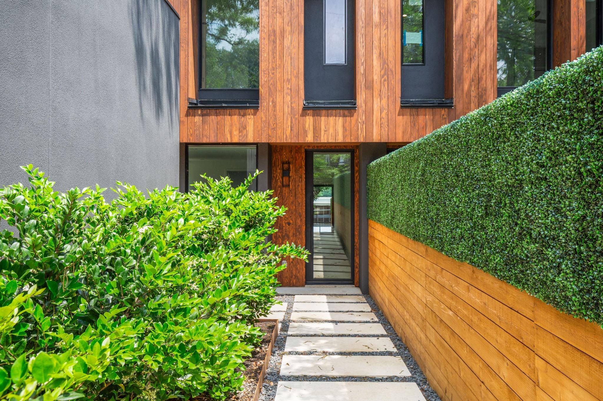 510 SUNNY LN A and B