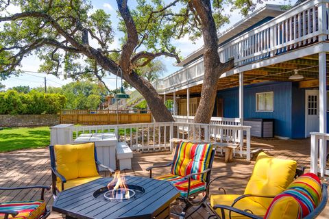 Photo of 1322 Amanda DR, Canyon Lake, TX 78133 (MLS # 4193664)