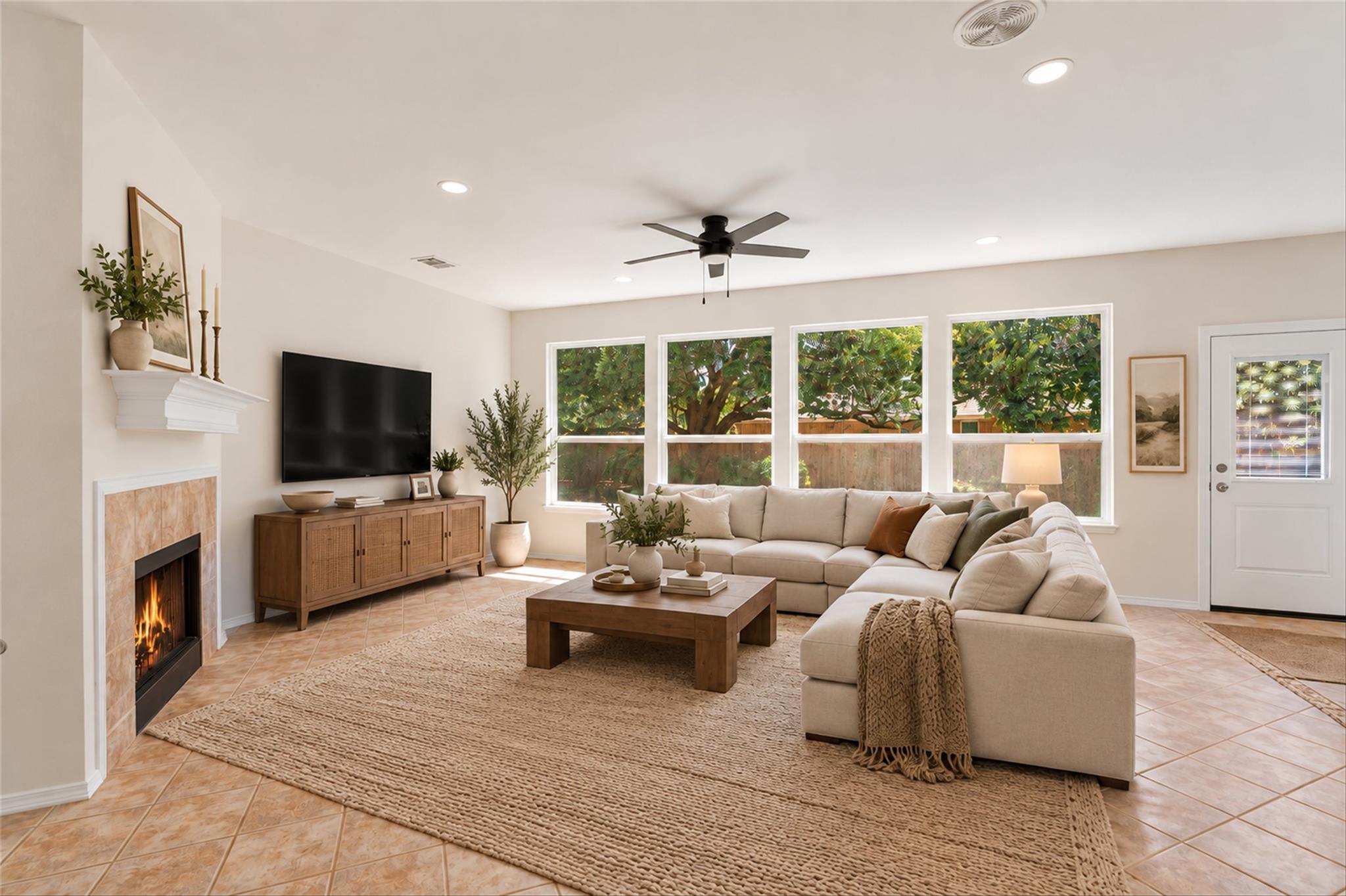1501 Bedouin CT