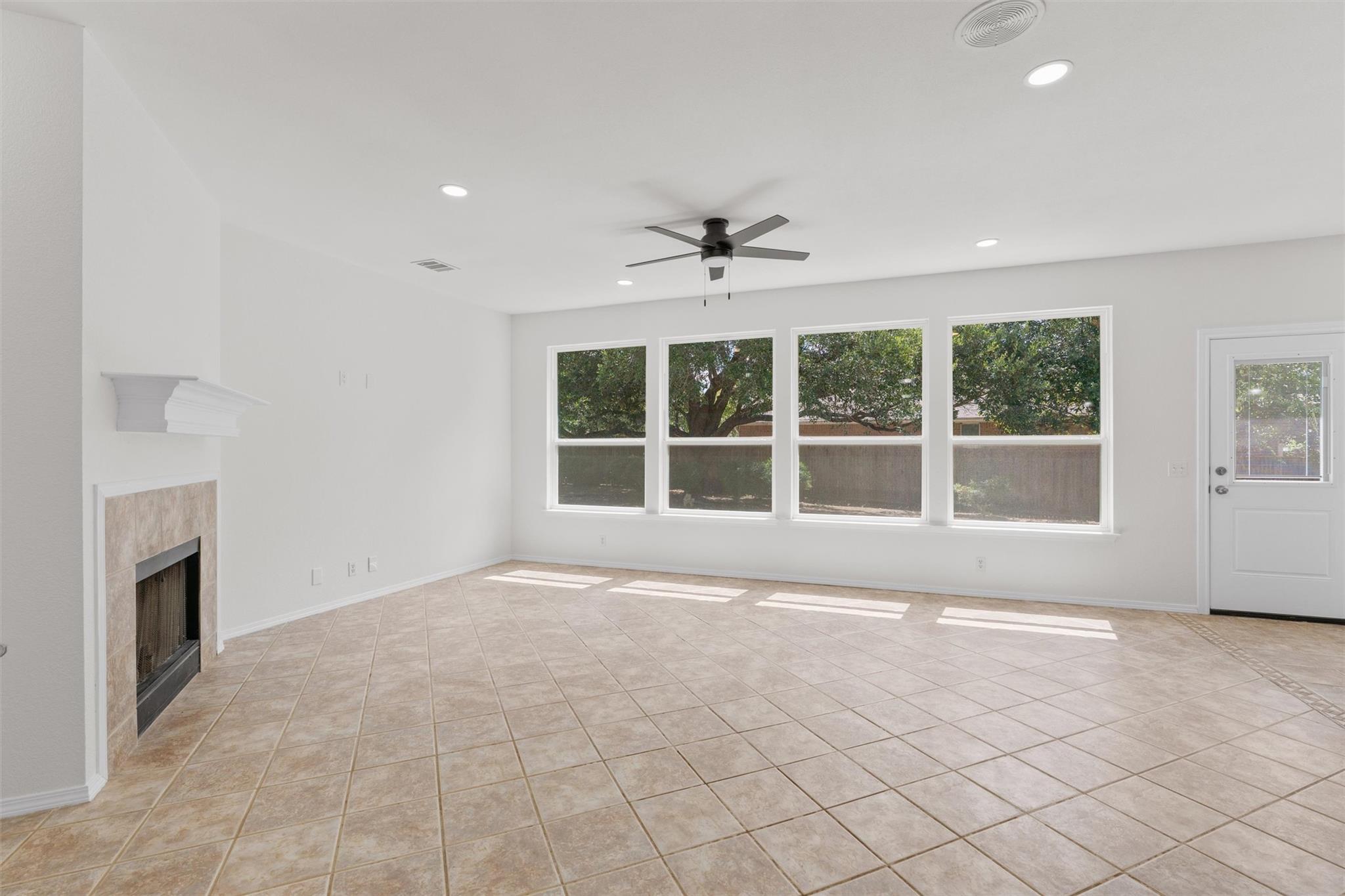 1501 Bedouin CT