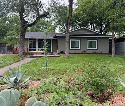 Photo of 1414 Corona DR, Austin, TX 78723 (MLS # 5892804)