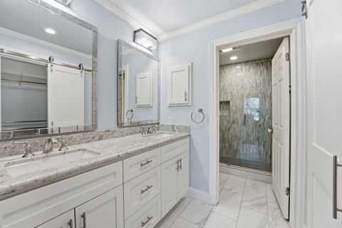 Tiny photo for 28 Tournament WAY, The Hills, TX 78738 (MLS # 9366004)