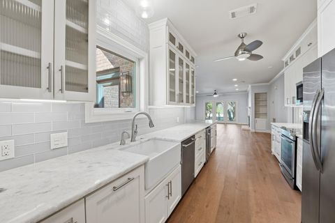 Tiny photo for 28 Tournament WAY, The Hills, TX 78738 (MLS # 9366004)