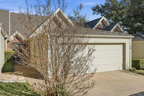 Tiny photo for 28 Tournament WAY, The Hills, TX 78738 (MLS # 9366004)