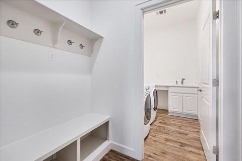 Tiny photo for 5701 Cherokee Draw RD, Austin, TX 78738 (MLS # 5260045)