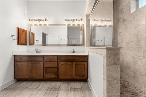 Tiny photo for 5701 Cherokee Draw RD, Austin, TX 78738 (MLS # 5260045)