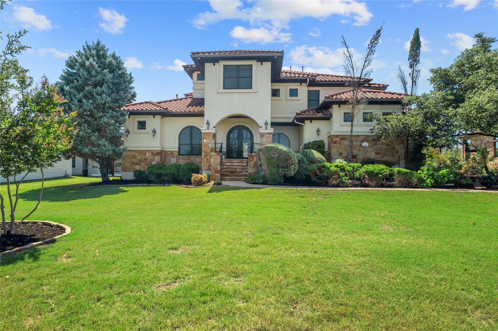 107 Bella Strada CV