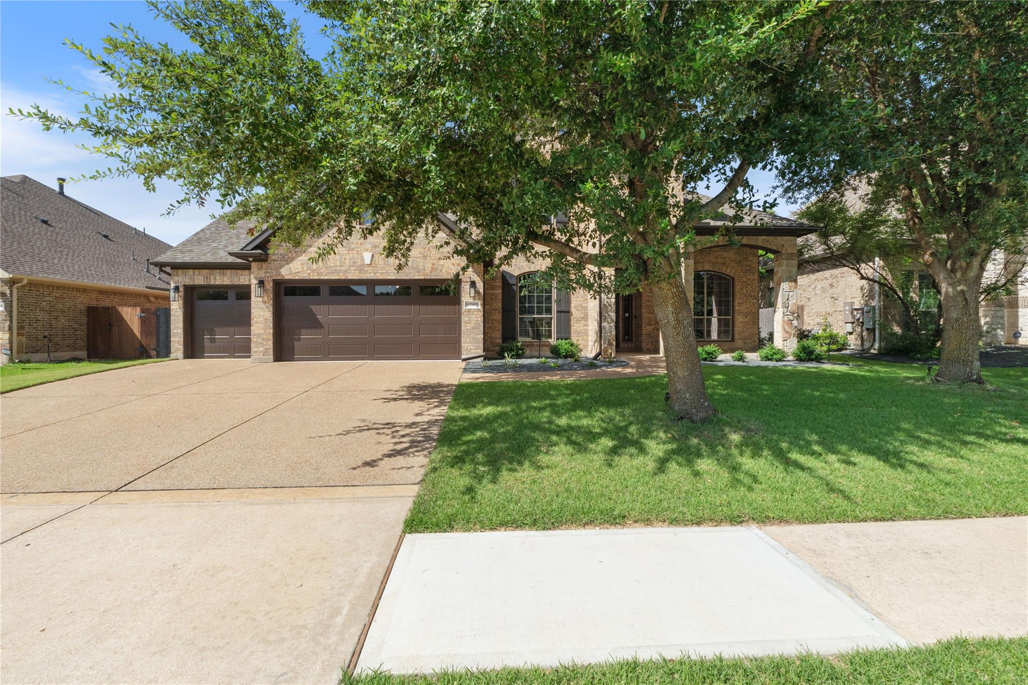 2909 Portulaca DR