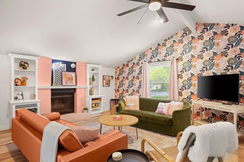 Photo of 11011 Jordan LN, Austin, TX 78758 (MLS # 3440321)