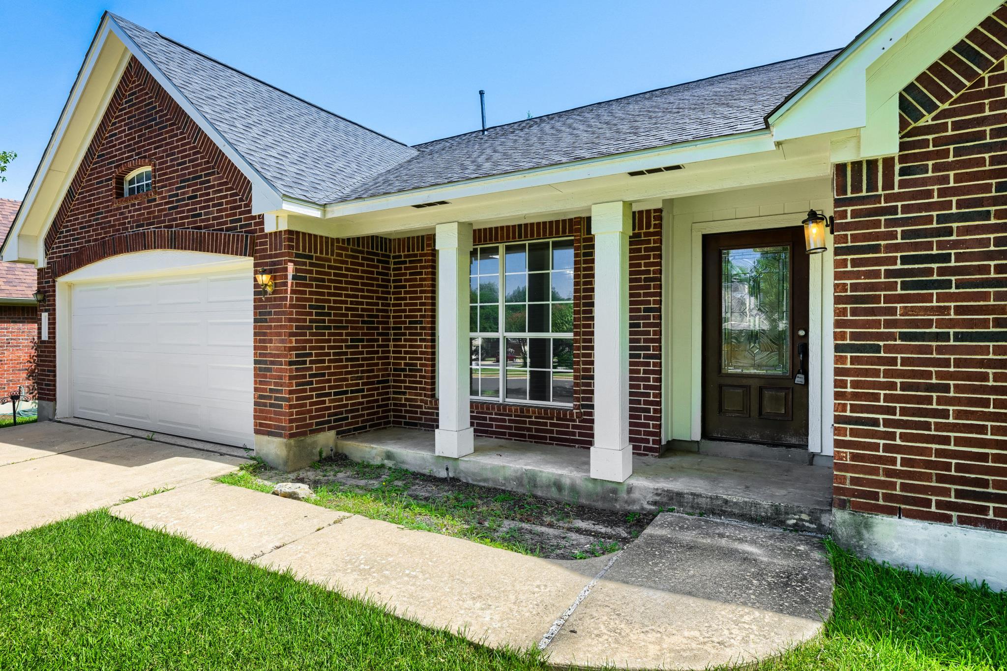 8221 MANX DR