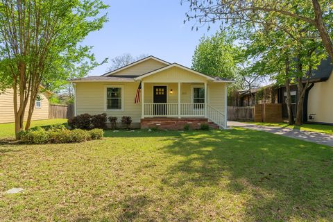 Photo of 1915 Pasadena DR, Austin, TX 78757 (MLS # 6159109)