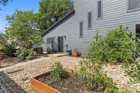 Tiny photo for 1304 Alamo ST, Austin, TX 78702 (MLS # 7257645)