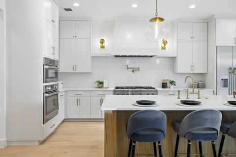 Tiny photo for 7009 Daugherty St, Austin, TX 78757 (MLS # 9245480)