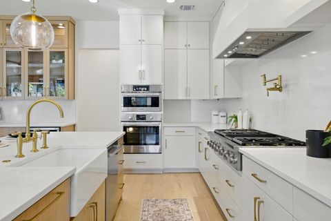 Tiny photo for 7009 Daugherty St, Austin, TX 78757 (MLS # 9245480)