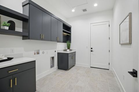 Tiny photo for 7009 Daugherty St, Austin, TX 78757 (MLS # 9245480)