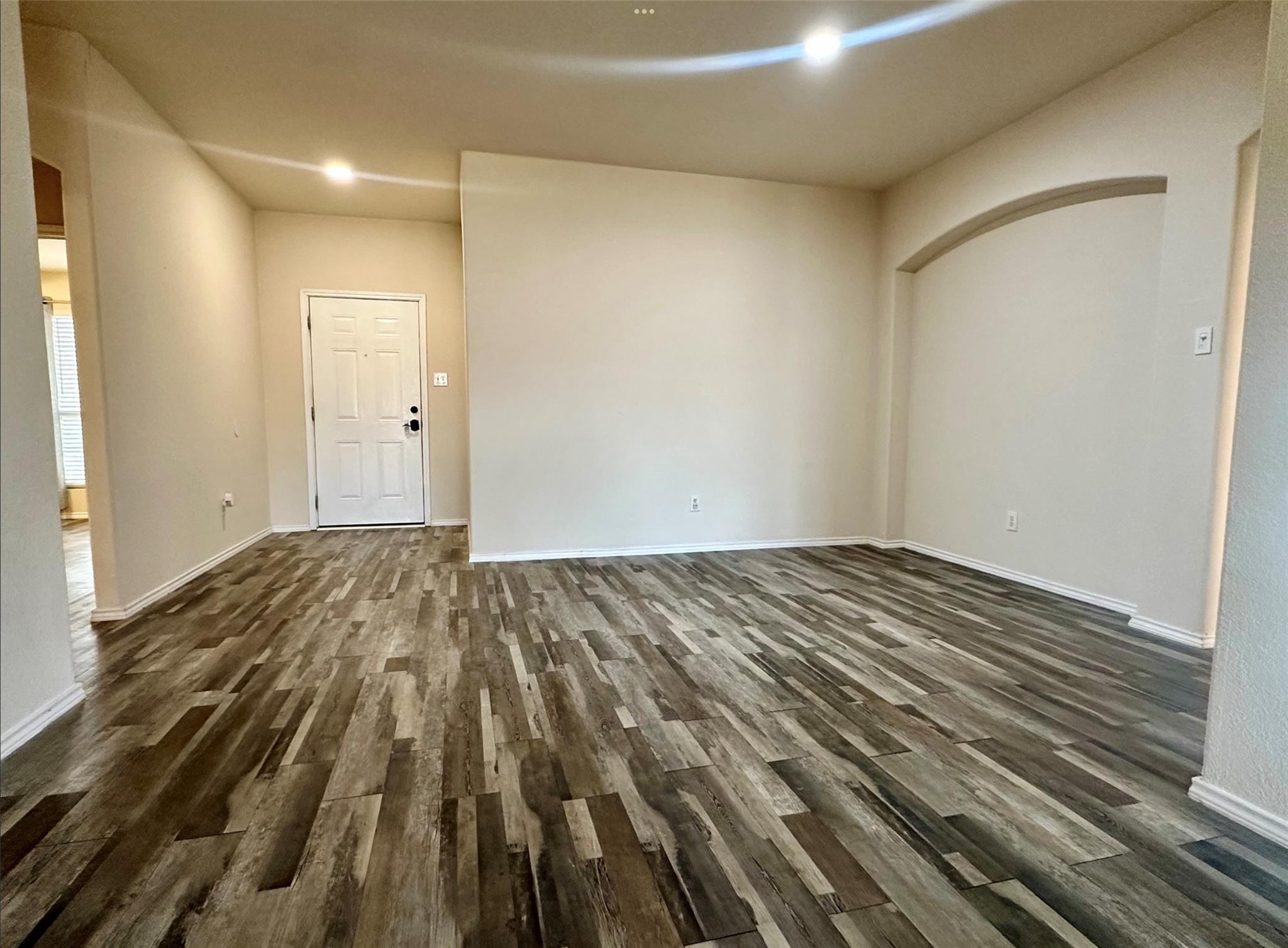 417 Bandara Woods BLVD