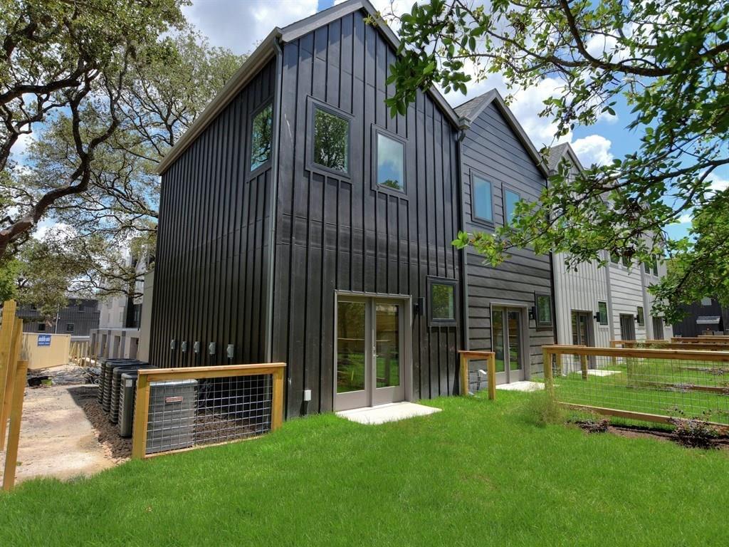 5924 S Congress Ave 85
