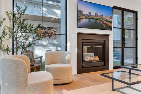 Tiny photo for 1902 Tillotson Ave, Austin, TX 78702 (MLS # 5101464)