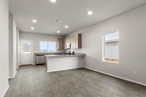Tiny photo for 11604 Domenico CV, Austin, TX 78747 (MLS # 6209831)