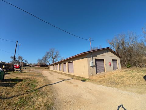 101 & 309 S Main ST A Elgin TX 78621