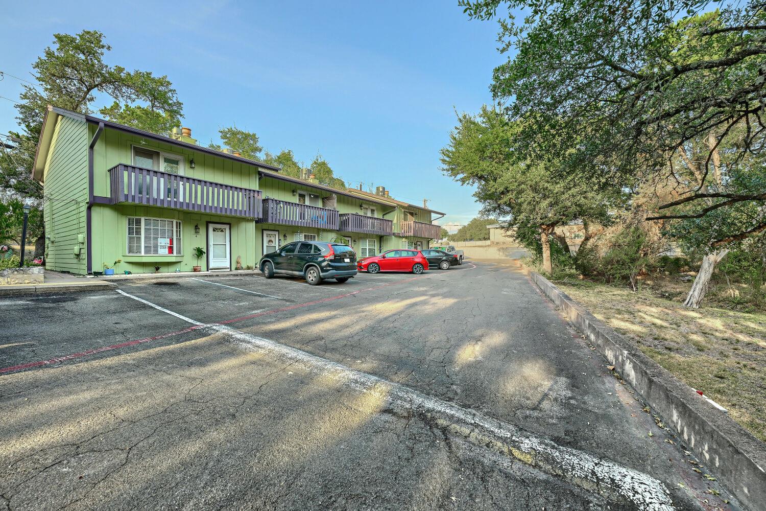 20223 Travis DR 4
