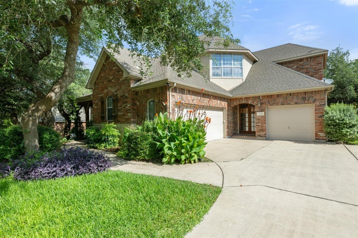 Photo 1 of 40 — 2238 Fernspring DR, Round Rock, TX 78665