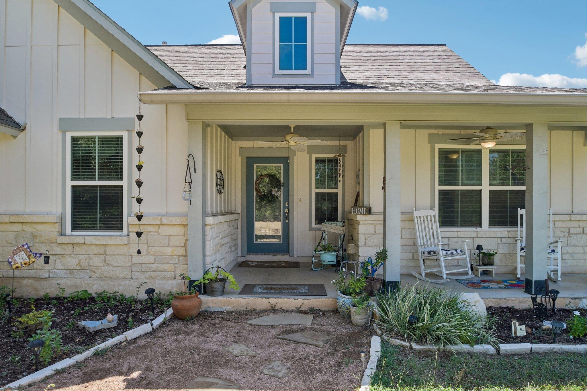 596 Pleasant Grove LOOP