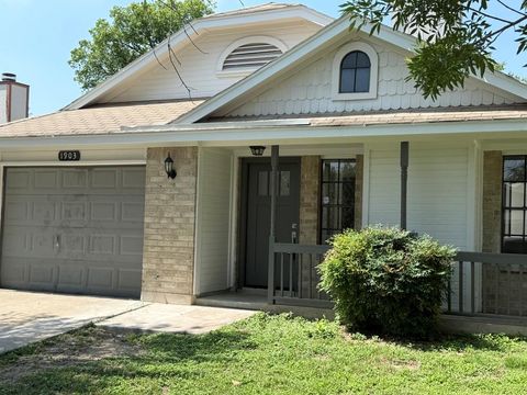 Photo of 1903 Golden Pheasant DR, Austin, TX 78758 (MLS # 5322135)