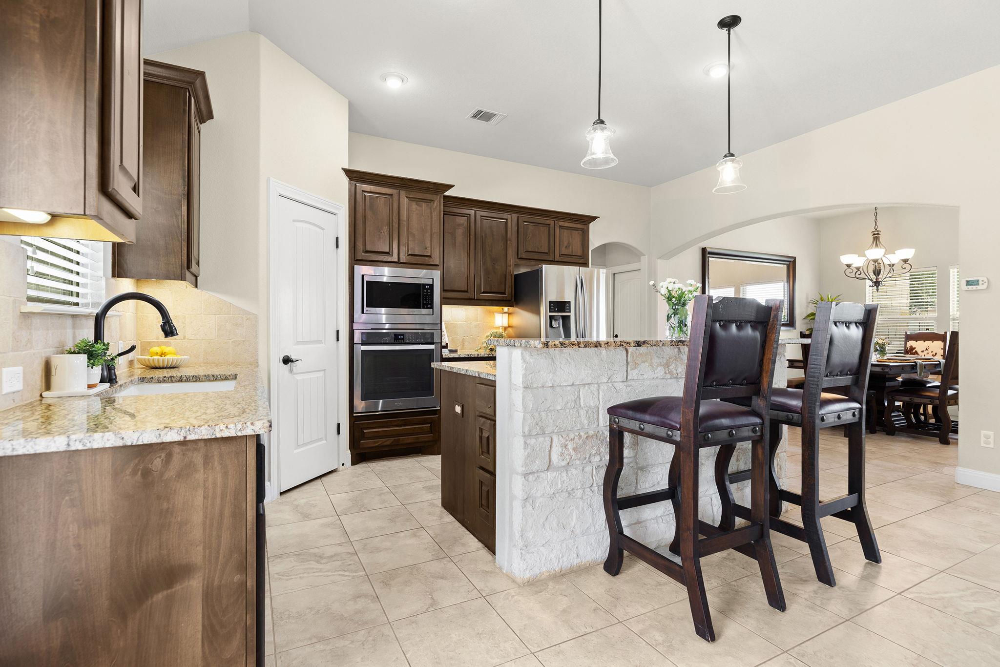 206 Campo Colinas DR