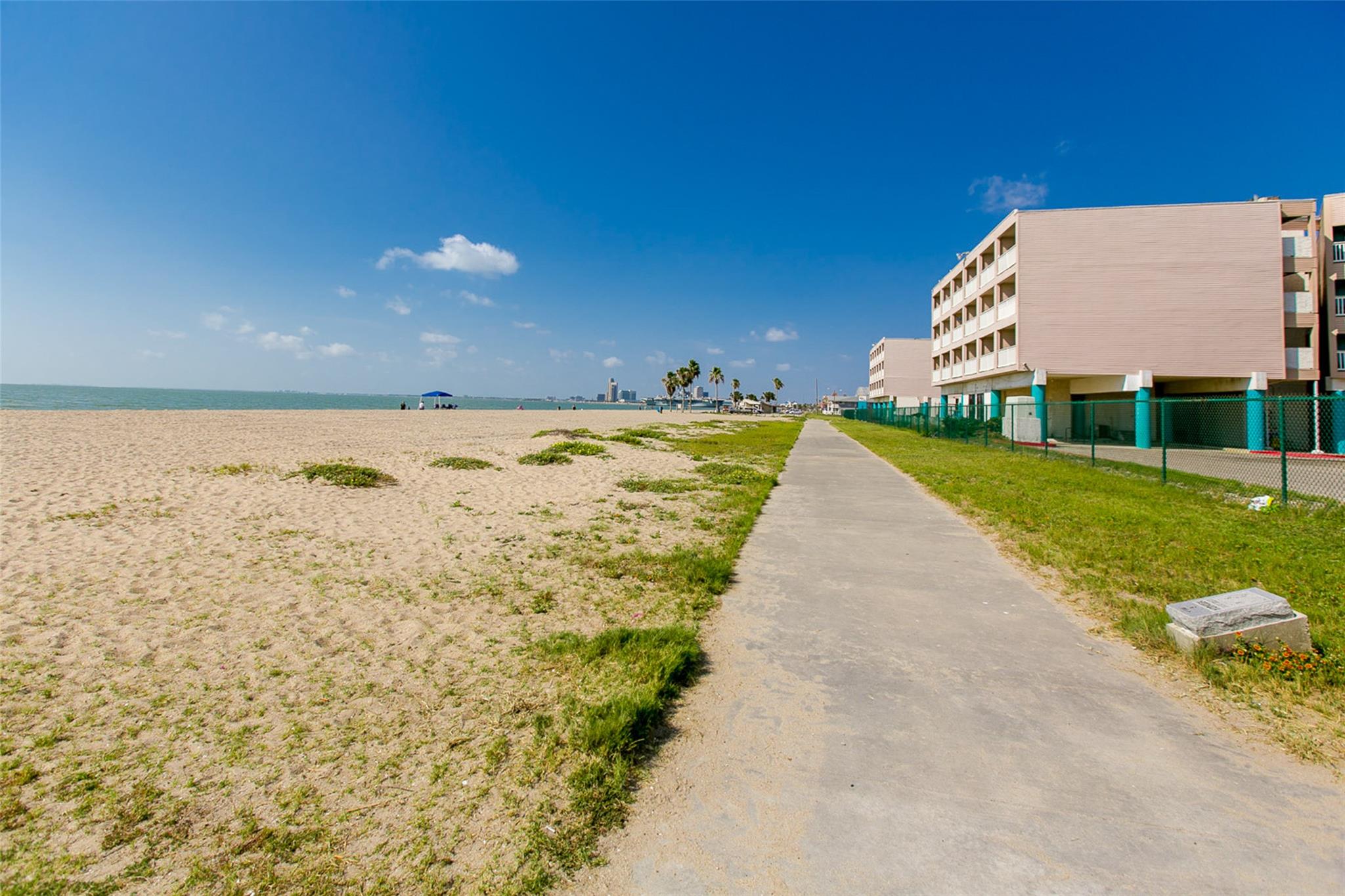 3938 Surfside BLVD 3206