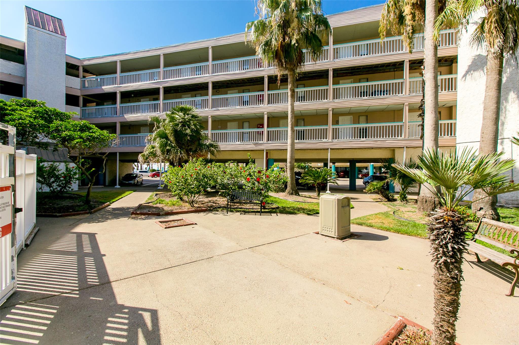 3938 Surfside BLVD 3206
