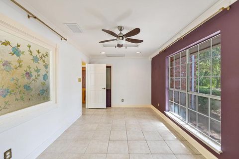 Tiny photo for 2412 Jones RD, Austin, TX 78745 (MLS # 1986347)