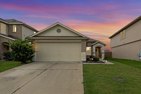 Tiny photo for 12105 Jamie DR, Manor, TX 78653 (MLS # 9166485)