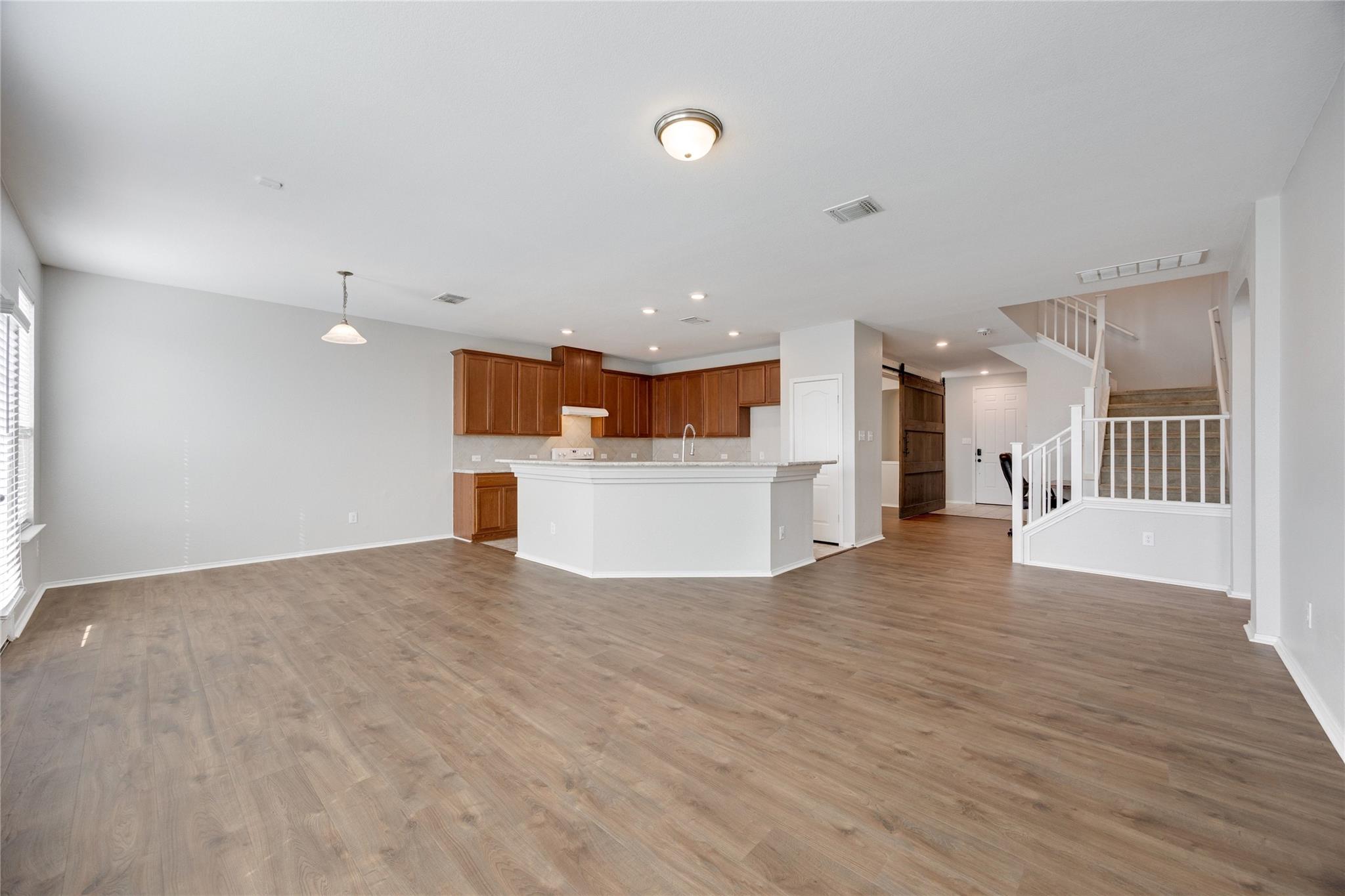 13708 Andrew Johnson ST