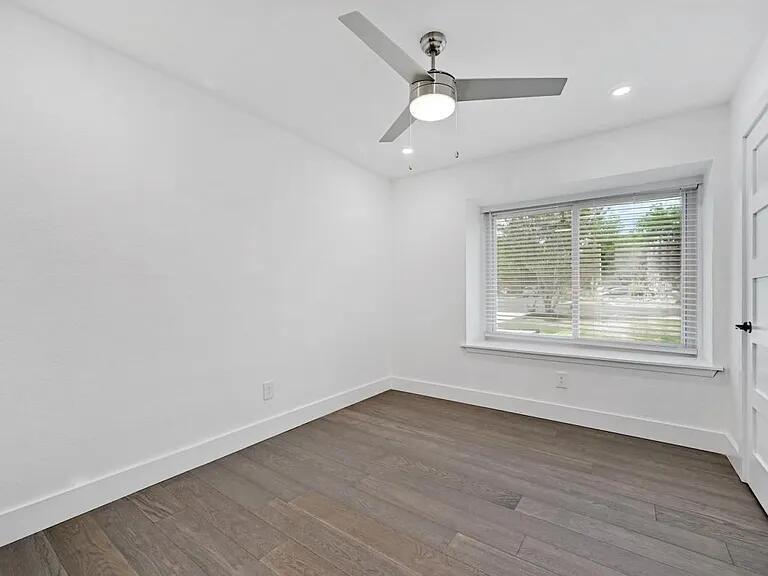 3600 Alexandria DR