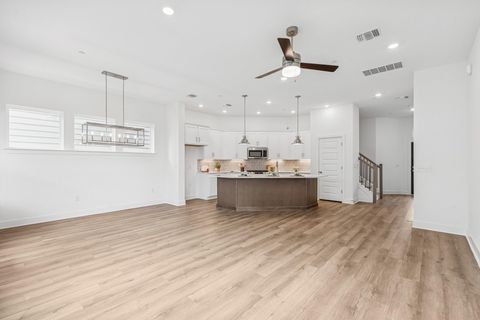 Tiny photo for 5511 Forks RD, Austin, TX 78747 (MLS # 1697888)