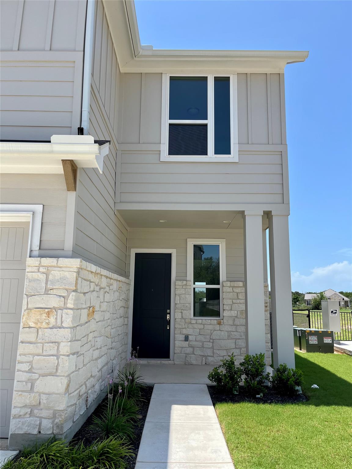 320 Creek RD 105