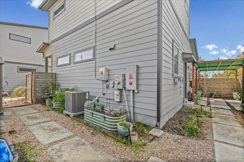 Tiny photo for 706 SHORT KEMP ST #2, Austin, TX 78741 (MLS # 6955665)