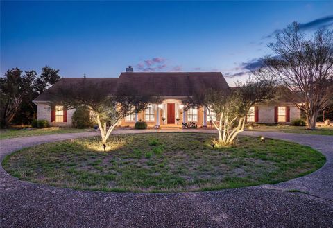 Photo of 117 Vista Oaks DR, Dripping Springs, TX 78620 (MLS # 5905351)
