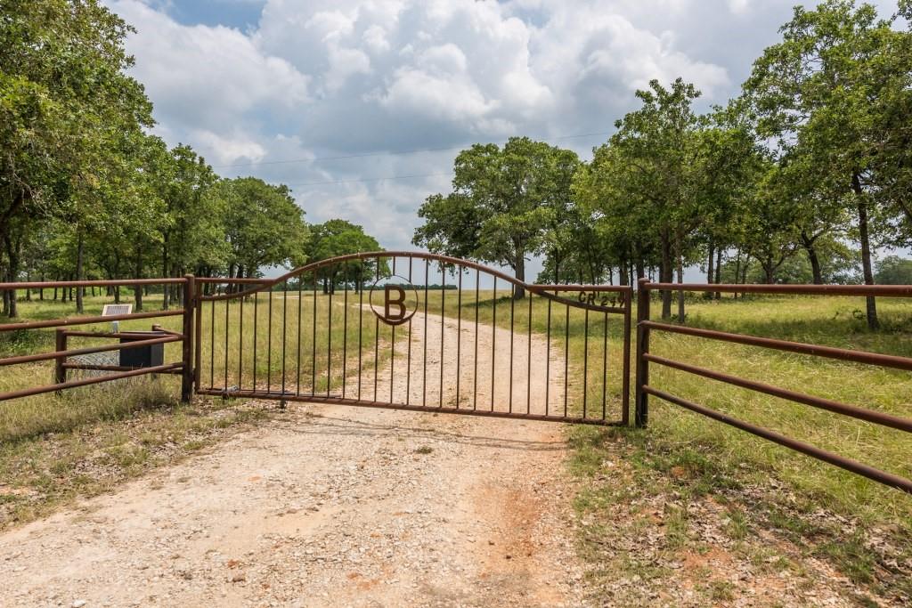 2464 County Road 249