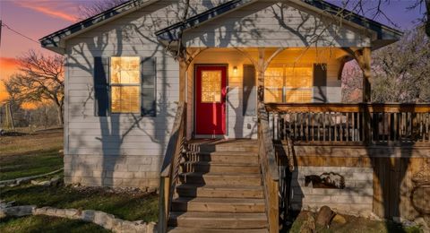 Photo of 274 Old Austin TRL, Elgin, TX 78621 (MLS # 4962430)