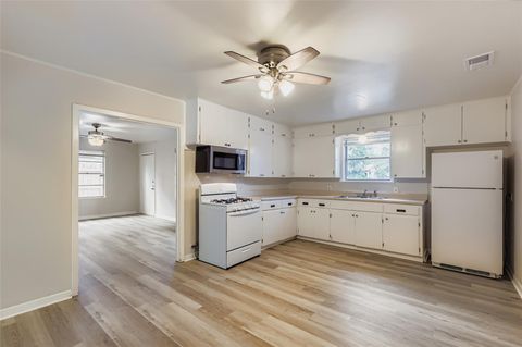 Tiny photo for 4805 Hilldale DR, Austin, TX 78723 (MLS # 6538781)