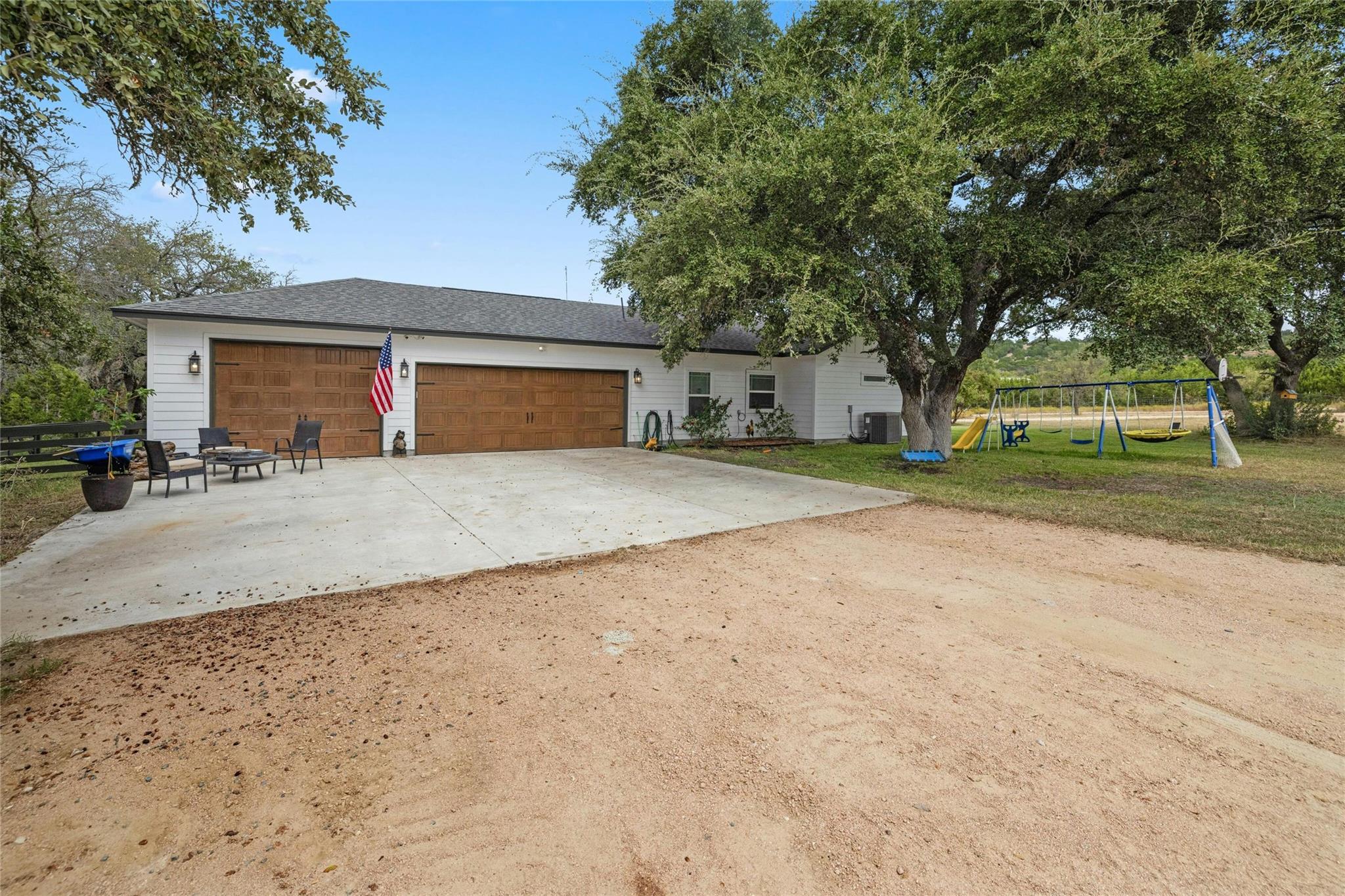 1090 County Road 334