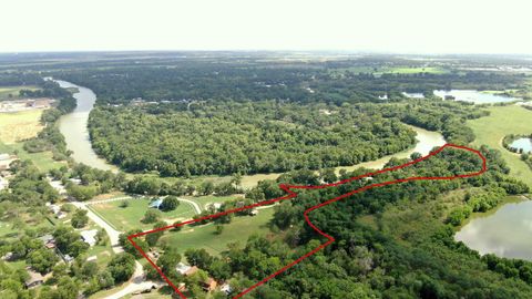 Tiny photo for 906 & 828 Water ST, Webberville, TX 78653 (MLS # 7071482)