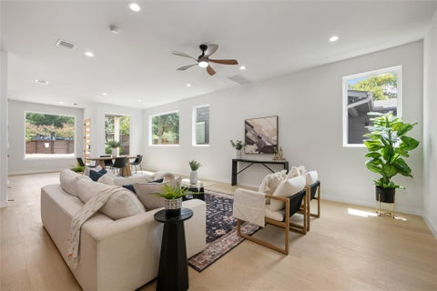 Tiny photo for 4324 Airport BLVD #B, Austin, TX 78722 (MLS # 2619777)