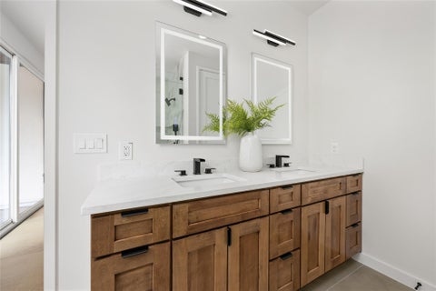 Tiny photo for 4324 Airport BLVD #B, Austin, TX 78722 (MLS # 2619777)