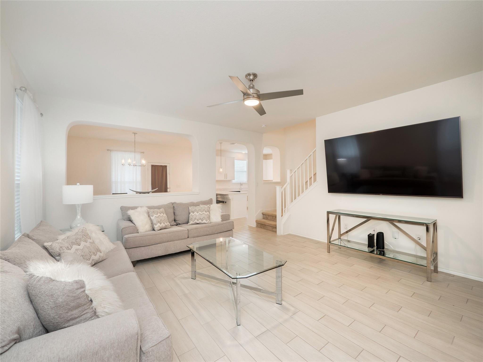 6313 Carriage Pines DR